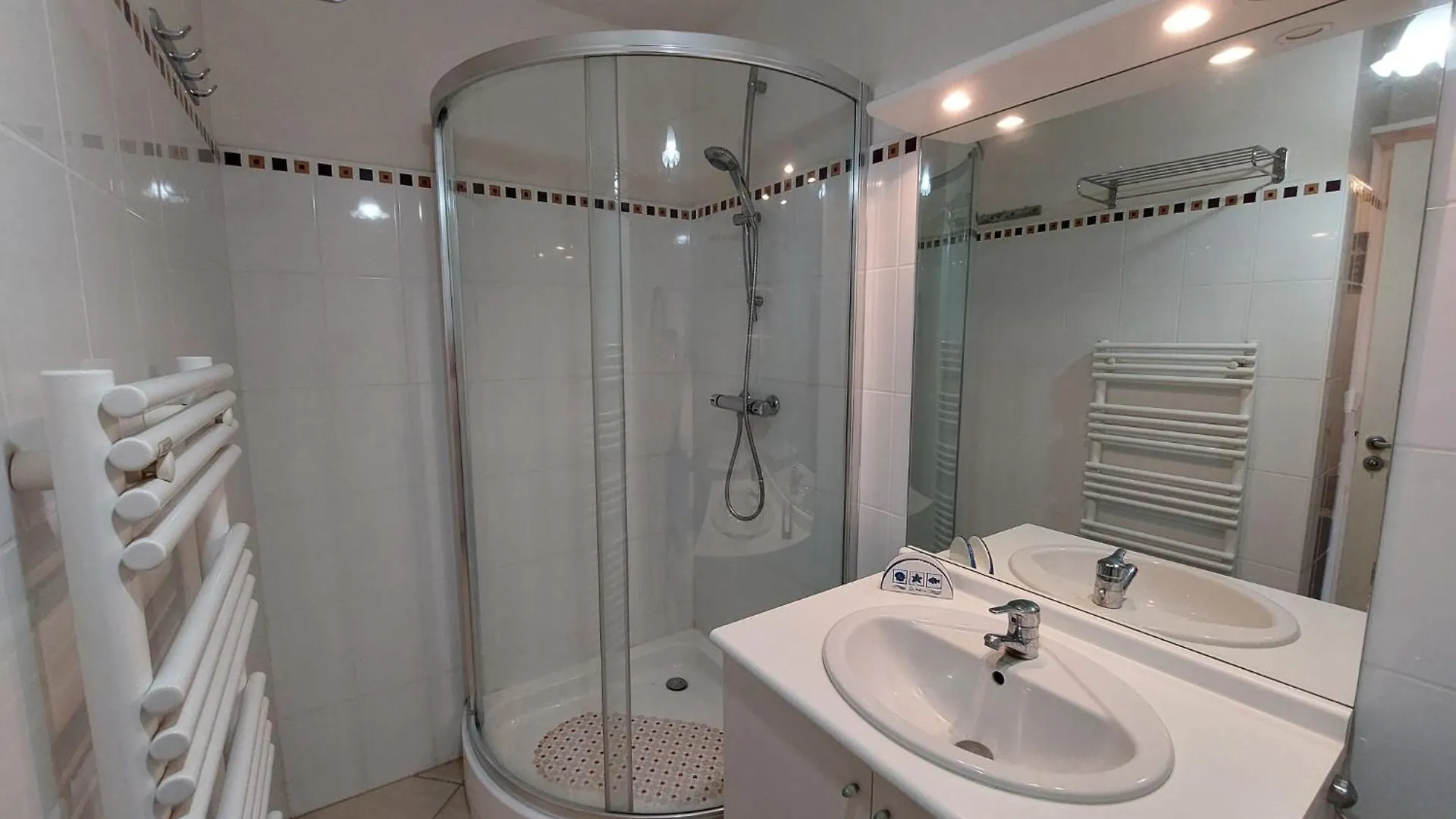 Apartment T2 Avec Balcon-Calme Et Pres Du Port By Interhome 반느 프랑스
