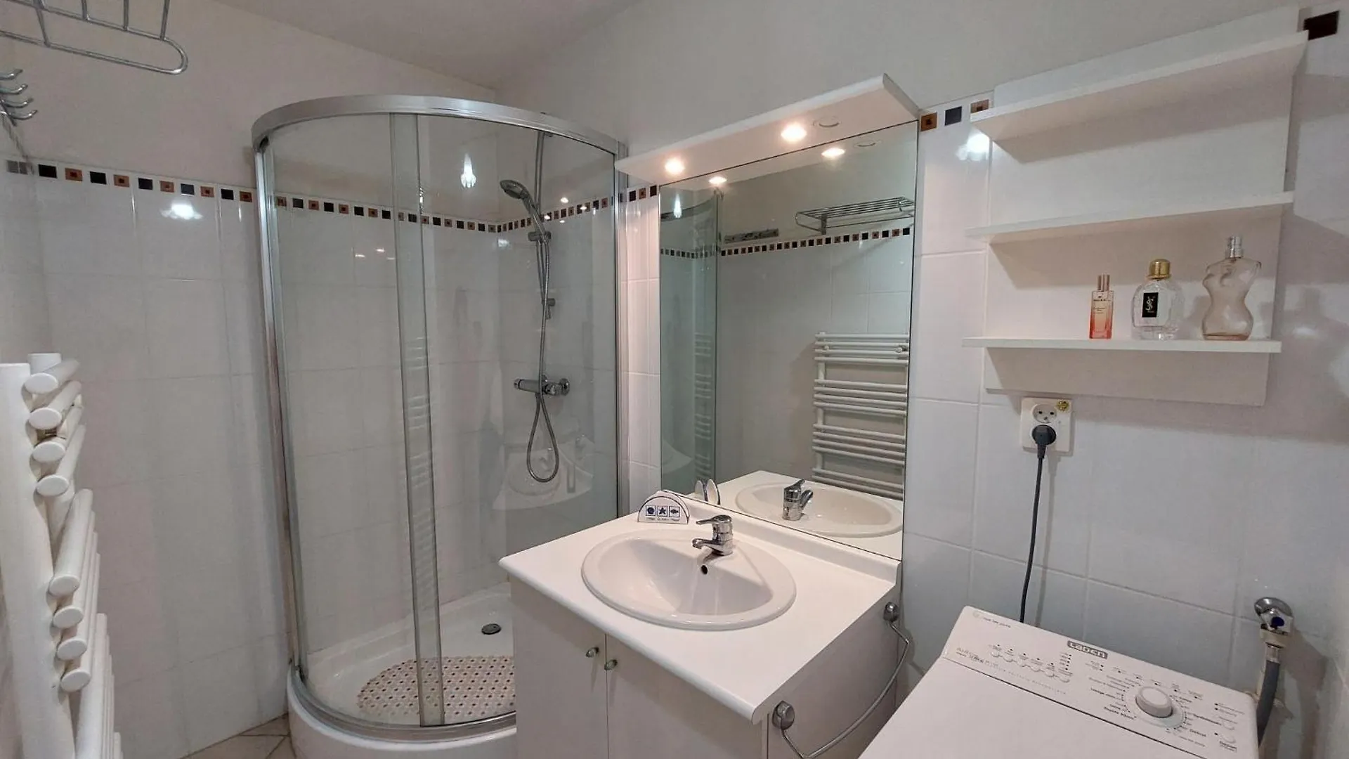 Apartment T2 Avec Balcon-Calme Et Pres Du Port By Interhome 반느 0*,  프랑스